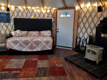 Cozy Glamping Yurt in Santa Paula for a Family Vacation in California - Santa Paula, California - glamping.directory