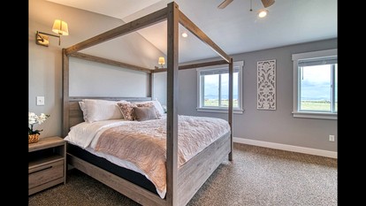 Isolated Cabin with Hot-Tub and Foosball Table in Idaho - Driggs, Idaho - glamping.directory