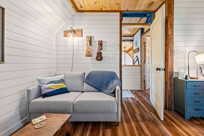 Cozy Mountain Cabin Retreat with Private Forest & Kayaks Near Blue Ridge Parkway, Virginia - Fort Monroe, Virginia - glamping.directory