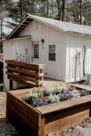 Chic and Cozy: Romantic Glamping at Its Finest in Tennessee - Tracy City, Tennessee - glamping.directory