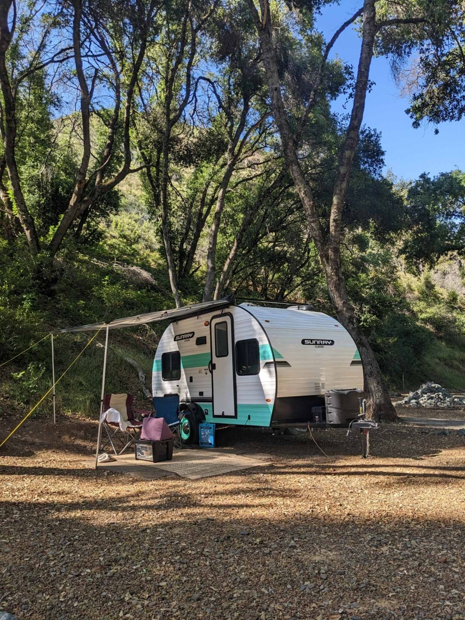 Blue Lakes Village RV Park - Upper Lake, California - glamping.directory