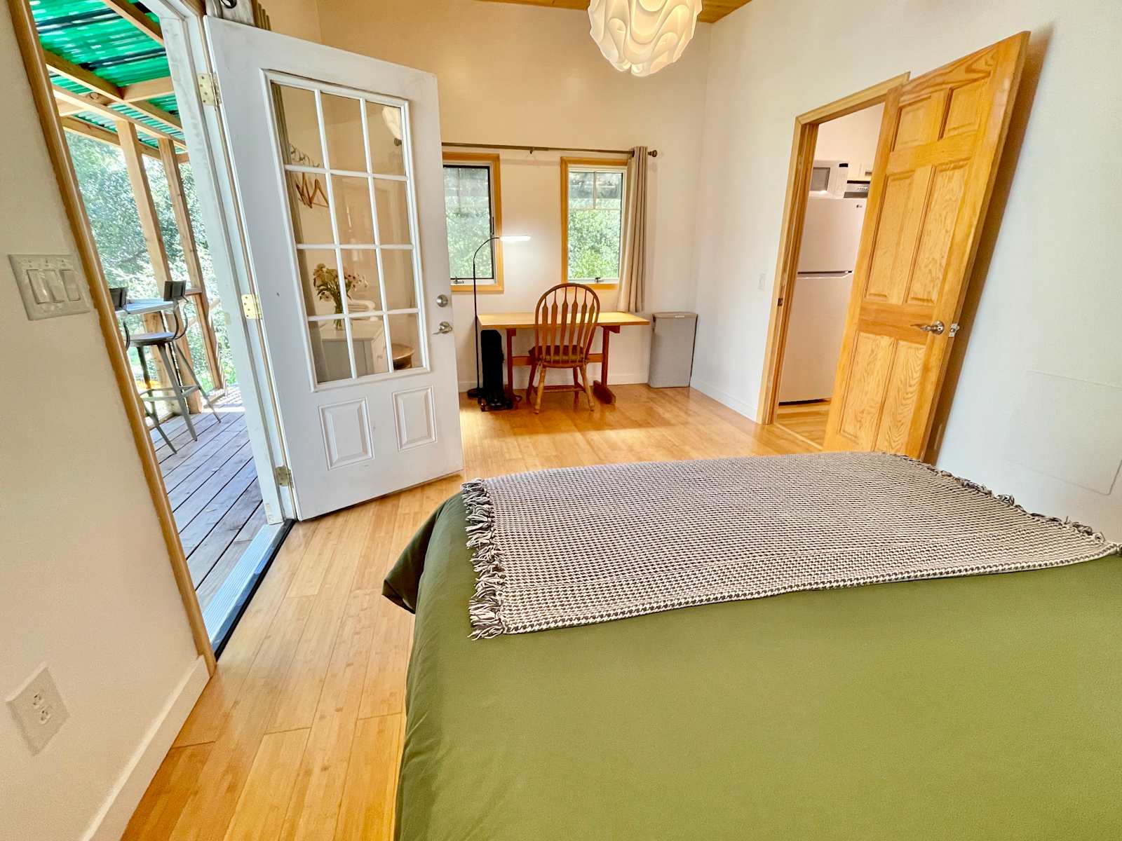 Comfy Studio Near Trails & Beaches - Lagunitas, California - glamping.directory