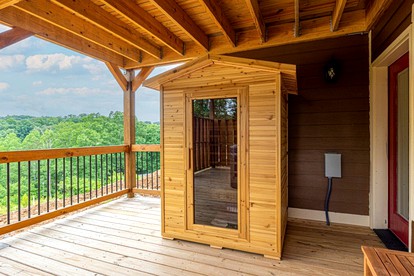 Impressive Cabin Retreat with Pools, Sauna, Game Room and Hot-Tub in Gatlinburg, Tennessee - Gatlinburg, Tennessee - glamping.directory