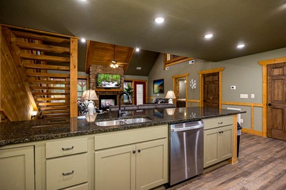 Impressive Cabin Retreat with Pools, Sauna, Game Room and Hot-Tub in Gatlinburg, Tennessee - Gatlinburg, Tennessee - glamping.directory