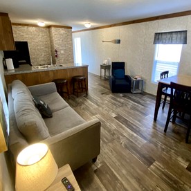 Outstanding Cottage with Barbecue and Fire Pit in Dunnellon, Florida - Dunnellon, Florida - glamping.directory