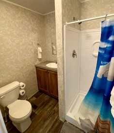 Outstanding Cottage with Barbecue and Fire Pit in Dunnellon, Florida - Dunnellon, Florida - glamping.directory