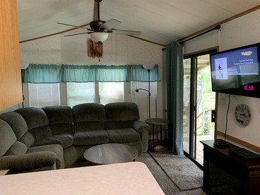 Luxury Camping Cabin near the Great Smoky Mountains in North Carolina - Bryson City, North Carolina - glamping.directory