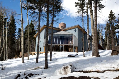 Beautiful Ski-In/Ski-Out Vacation Rental with Hot Tub in Angel Fire, New Mexico - glamping.directory