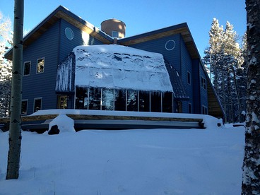 Beautiful Ski-In/Ski-Out Vacation Rental with Hot Tub in Angel Fire, New Mexico - Angel Fire, New Mexico - glamping.directory
