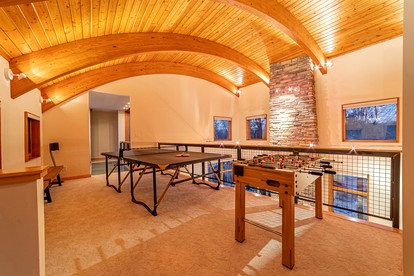 Enjoyable Secluded Cottage with Hot-tub in New Richmond, Wisconsin - New Richmond, Wisconsin - glamping.directory