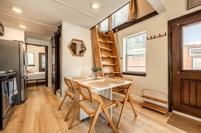 Beautiful Tiny Home Nestled in Woodland Park and near Manitou Springs, Perfect for a Weekend Getaway - Woodland Park, Colorado - glamping.directory