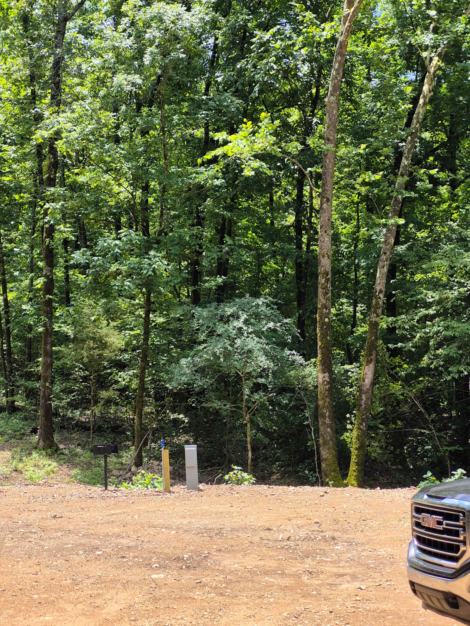 Boudreaux Run RV Park - Daisy, Arkansas - glamping.directory
