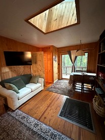 Hidden Countryside Gem with Fire Pit & Tranquil Setting in Aspers, Pennsylvania - Aspers, Pennsylvania - glamping.directory