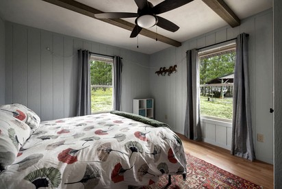 Idyllic Woodland Cabin Retreat near Lost River in West Virginia - Mathias, West Virginia - glamping.directory