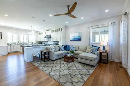 Pet Friendly Villa with Hot-tub in Gatlinburg, Tennessee - Gatlinburg, Tennessee - glamping.directory
