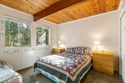 Secluded Mountain Getaway in Lake Arrowhead, CA - Lake Arrowhead, California - glamping.directory