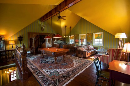 Gorgeous Historical Accommodation with Delicious Breakfast near Aurora, New York - glamping.directory