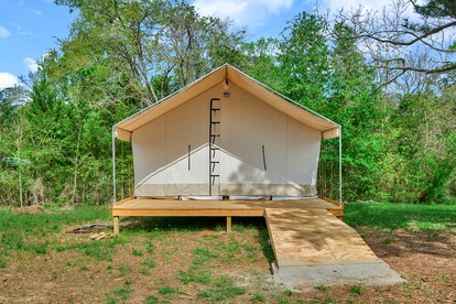 Ranch Glamping Safari Tent near the Lake in Livingston, Texas - glamping.directory