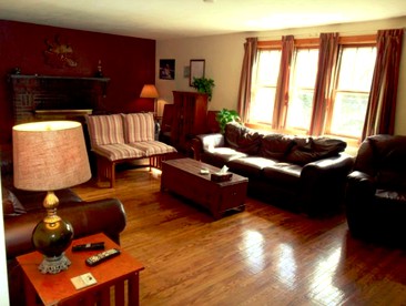 Private Cabin Rental with Spacious Yard near Sproul State Forest in Pennsylvania - Emporium, Pennsylvania - glamping.directory