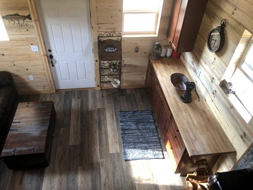 Secluded Off-Grid Log Cabin Rental with Wood-Burning Stove near Steamboat Springs, Colorado - Steamboat Springs, Colorado - glamping.directory