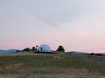 Beautiful Dome for a Romantic Glamping Escape with Breathtaking Views in Montana - glamping.directory