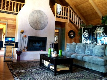 Spacious, Inviting Log Cabin Encircled by Wildlife in Utah - Alton, Utah - glamping.directory