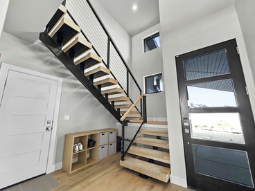 Elegant and Modern Getaway Cabin with Fire Pit near Jordanelle Reservoir and Skiing in Park City, Utah - Heber City, Utah - glamping.directory