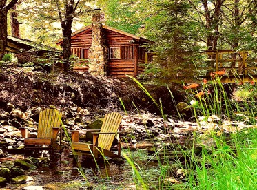 Celebrate Love: Pet-Friendly Romantic Log Cabin in Lisbon, NH - Lisbon, New Hampshire - glamping.directory