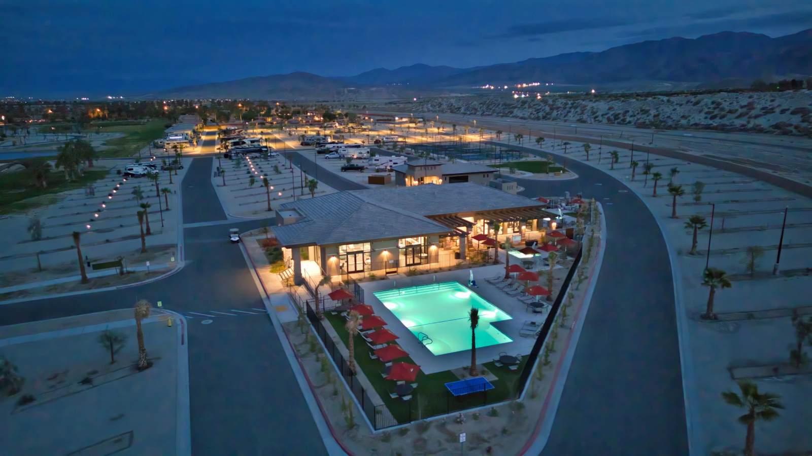 Coachella Lakes RV Resort - glamping.directory