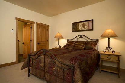 Picturesque Cabin Rental near Canyons of the Ancients National Monument, Colorado - Durango, Colorado - glamping.directory