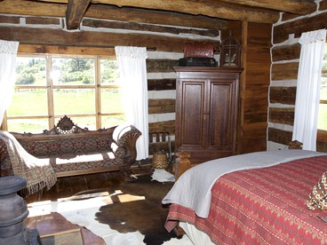 Family-Friendly Vacation Rental for 14 near Pagosa Springs, Colorado - Pagosa Springs, Colorado - glamping.directory