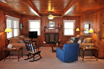 Wonderful Tranquil Beach House in Holden Beach, North Carolina - Holden Beach, North Carolina - glamping.directory