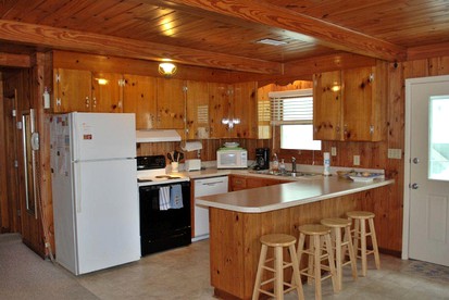 Wonderful Tranquil Beach House in Holden Beach, North Carolina - Holden Beach, North Carolina - glamping.directory