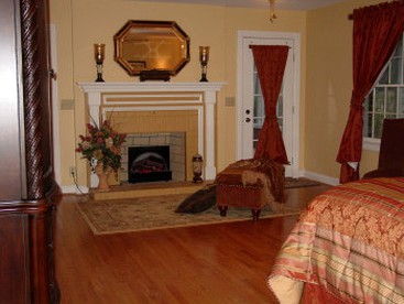 Spacious Secluded Vacation Rental For Twelve Guests in Middletown, Ohio - Middletown, Ohio - glamping.directory