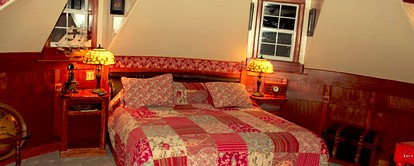 Pet-Friendly Poolside Rental Amid Forest Trees in Lumberton, Texas - Lumberton, Texas - glamping.directory