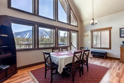 Charming Mountain Cabin for a Family Getaway near Lake McDonald, Montana - West Glacier, Montana - glamping.directory
