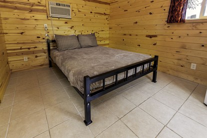 Cabin Rental Perfect for Spending Time Enjoying Sturgis, South Dakota - Naches, Washington - glamping.directory