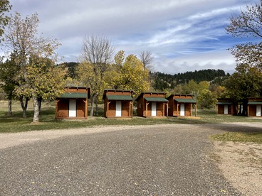 Cabin Rental Perfect for Spending Time Enjoying Sturgis, South Dakota - Naches, Washington - glamping.directory