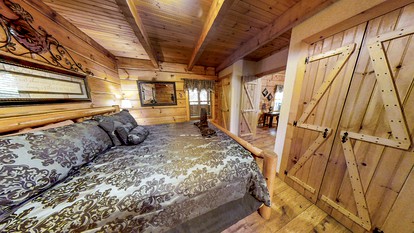 Pet-Friendly Cabin with Jacuzzi Fantastic for Hiking Trails in Pigeon Forge, Tennessee - Pigeon Forge, Tennessee - glamping.directory