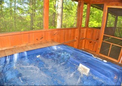 Pet-Friendly Cabin with Jacuzzi Fantastic for Hiking Trails in Pigeon Forge, Tennessee - Pigeon Forge, Tennessee - glamping.directory