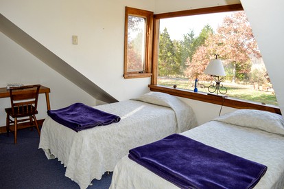 Charming and Secluded Woodland Cottage Rental near the Shenandoah Valley, Virginia - Madison, Virginia - glamping.directory
