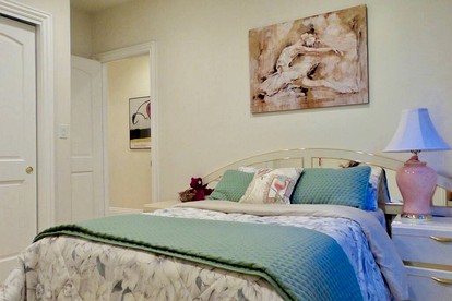 Delightful Cottage with Garden and Sauna in California - Saratoga, California - glamping.directory