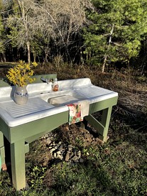 Unique Tiny Teardrop Camper for a Cozy Romantic Getaway in the Forest by the River in Jacksonville, Vermont - Jacksonville, Vermont - glamping.directory