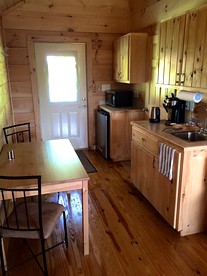 Modern and Romantic Cabin Rental for Couples near Cascade Falls, North Carolina - Purlear, North Carolina - glamping.directory