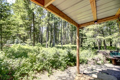 Rustic Cozy Camper Well Equipped Great for Nature Lovers in Montana - Whitefish, Montana - glamping.directory
