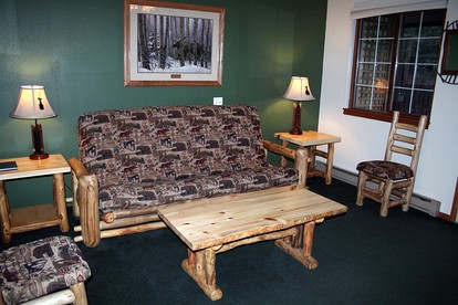 Pet-Friendly Cozy Cabin Escape in the Rocky Mountains National Park, Colorado - Estes Park, Colorado - glamping.directory