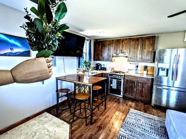 California Lakeview Escape: Santa Ysabel Glamping to Recharge - Santa Ysabel, California - glamping.directory