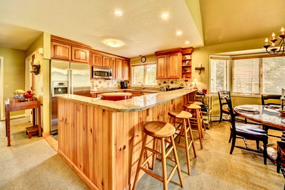 Cozy Cabin Rental Perfect for a Family Vacation in New Hampshire - Carroll, New Hampshire - glamping.directory
