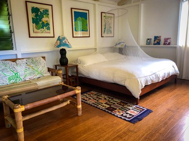 Cute Cabin for Two Surrounded by Nature for a Peaceful Getaway in Kealakekua, Hawaii - Kealakekua, Hawaii - glamping.directory
