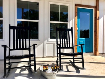 Charming Cabin for Glamping Vacations in Wimberley, Texas - glamping.directory